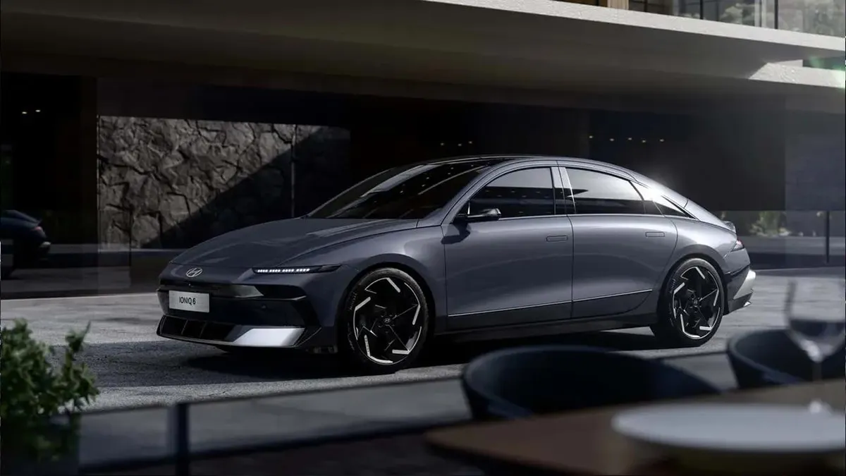 Yeni Hyundai IONIQ 6 Türkiye'de: 18 Dakikada Şarj Olan Elektrikli Otomobil