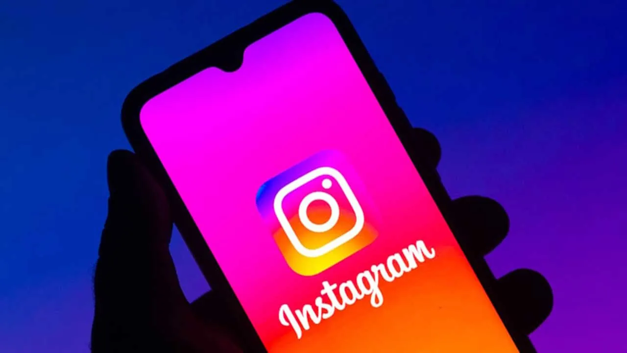 Instagram DM'lere yeni çıkartmalar ve konum paylaşımı geldi