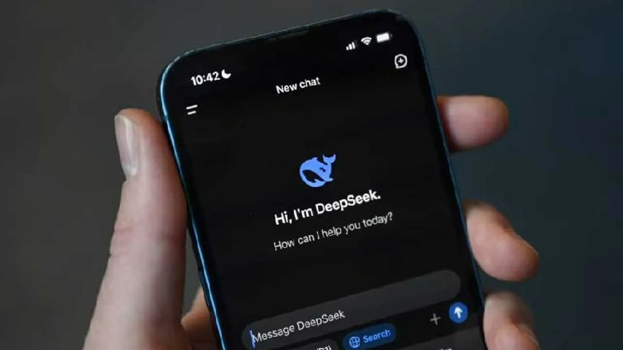 Yapay zeka şirketi DeepSeek'ten sahte hesap açıklaması: İtibar etmeyin