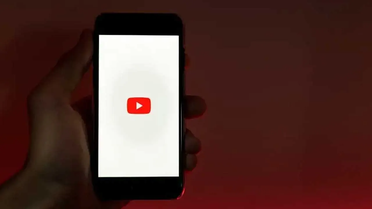 YouTube düğmeye bastı: Uygun fiyatlı reklamsız paket yolda! İlk bu ülkelere gelecek