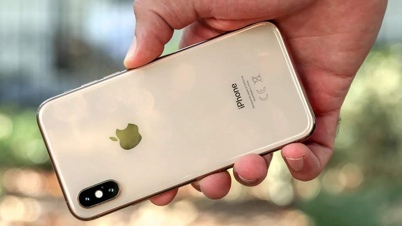 Apple neşteri vurdu! 3 iPhone emekliye ayrıldı; iOS 26 güncellemesi alamayacak - Resim: 7