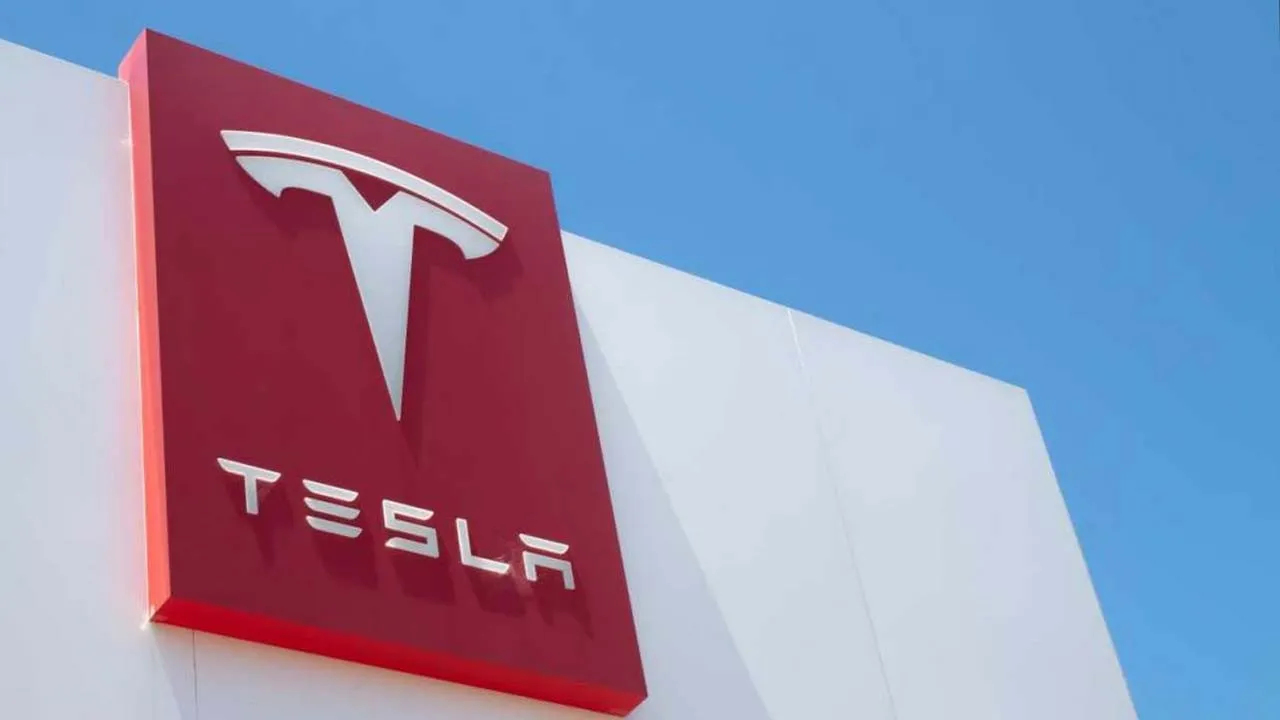 Tesla yerine satın alınabilecek en iyi 10 elektrikli otomobil - Resim: 1
