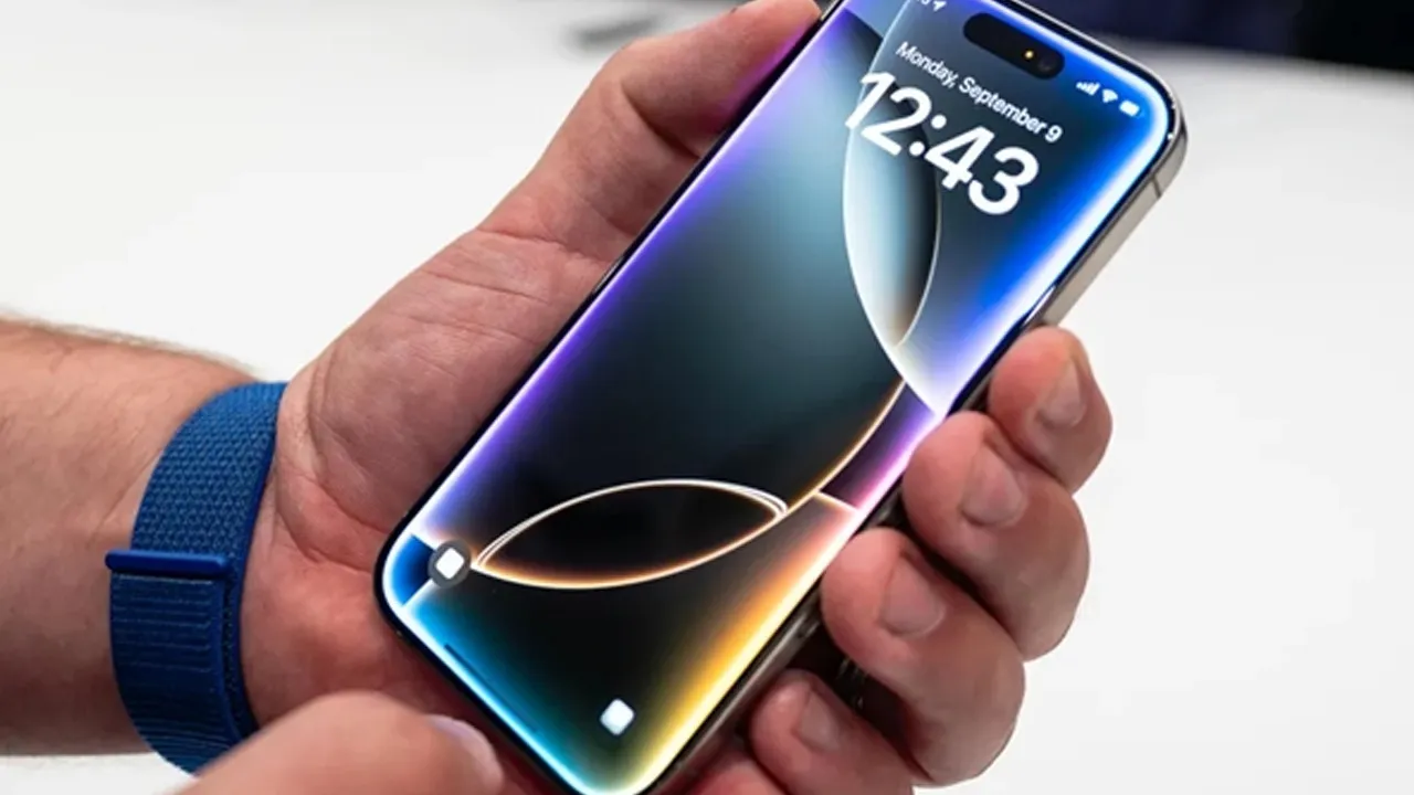 Yine hüsran: Apple'ın uygun fiyatlı iPhone 17e modeli hayal kırıklığı yaratabilir