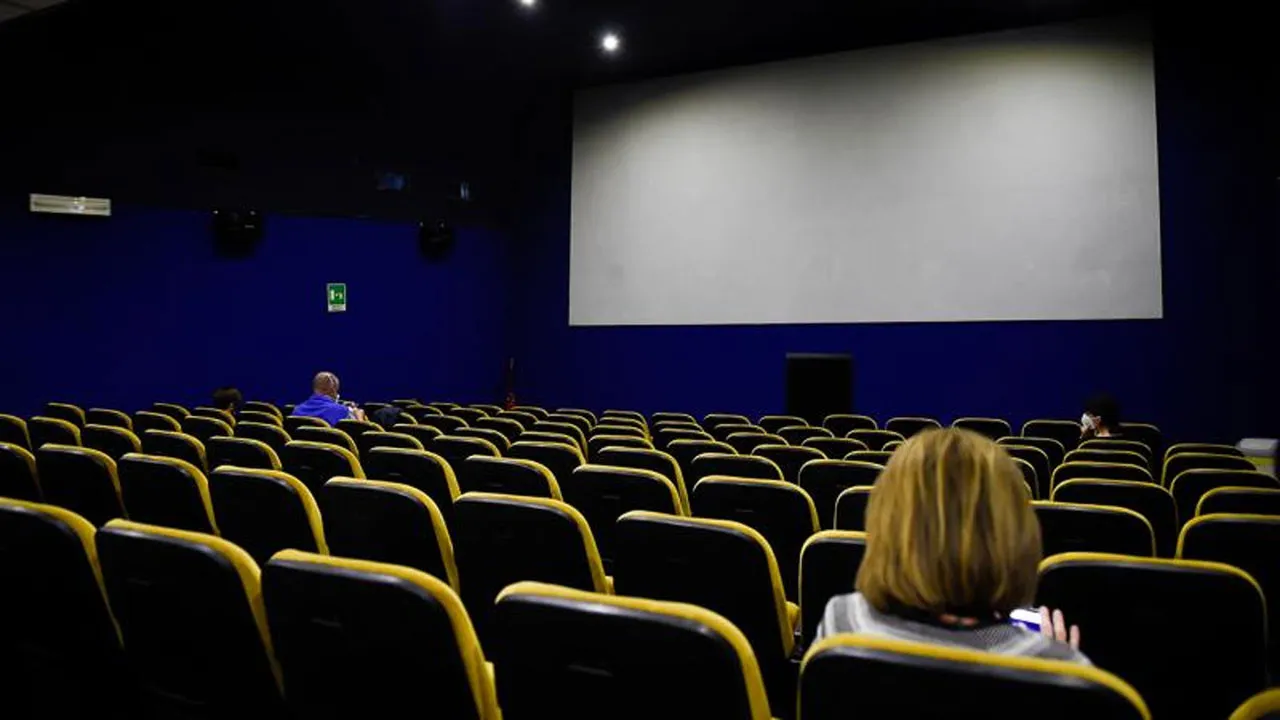 Sinema biletleri 120 TL olacak: Bu tarihe kadar herkes için geçerli - Resim: 1