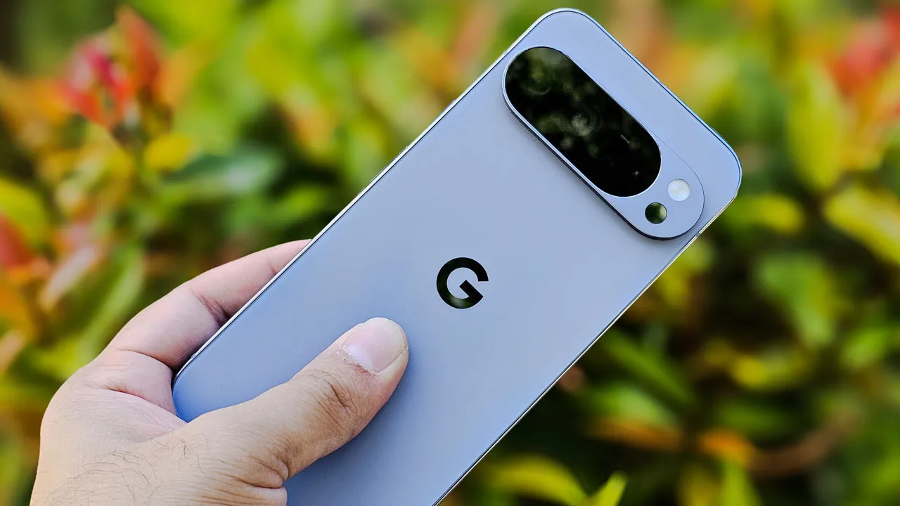 En iyi ekranlı telefonlar belli oldu - Kasım 2025 - Resim: 1