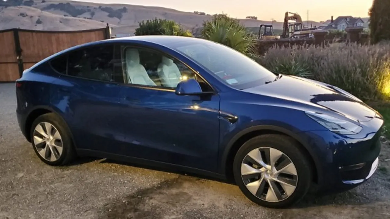 ABD satışları düşen Tesla'dan kiralama dönemi