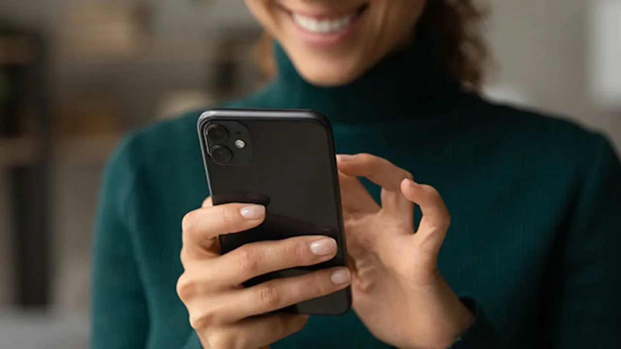 iPhone sizi mi dinliyor? Ekrandaki yeşil noktanın sırrı çözüldü: Meğer her şeyi görüyormuş! - Resim: 4