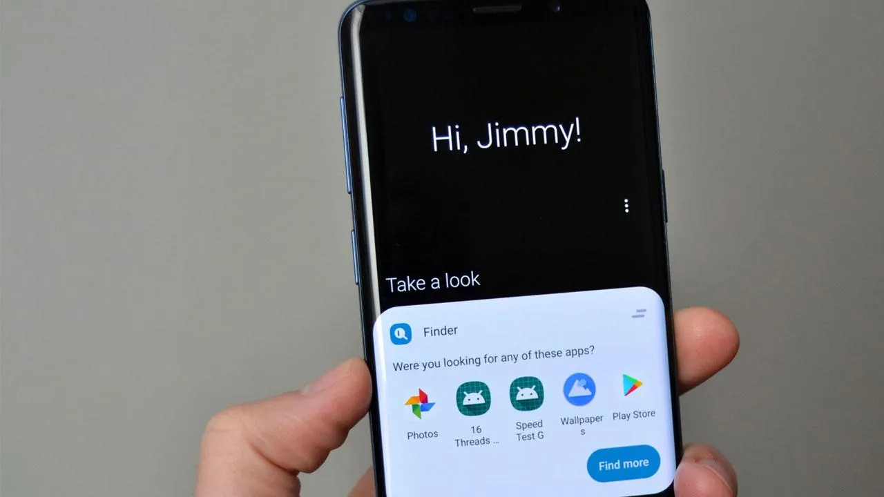 Bir diğer dev özellik ise gerçek zamanlı web aramaları. Otel, restoran veya güncel bilgi arayan kullanıcılar için Bixby…