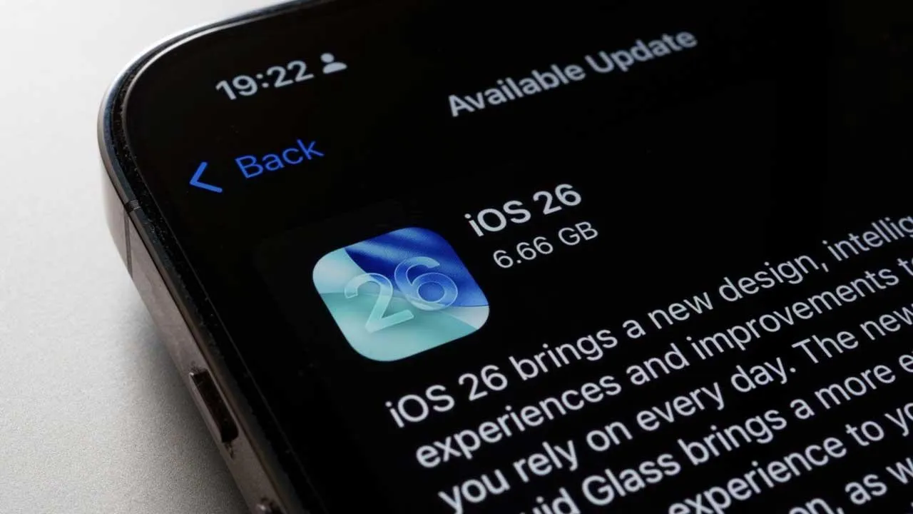 Apple, hem yapay zeka hem de diğer iOS işletim sistemi yenilikleriyle kullanıcı deneyimini geliştiriyor. Bunu yaparken…