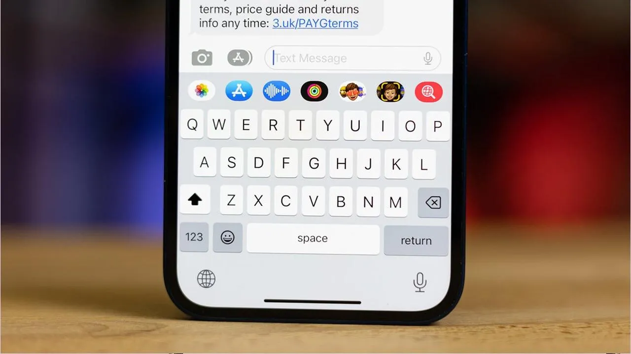 Eğer siz de iPhone'unuzda bu klavye sorunuyla karşılaştıysanız, iOS 26.4 güncellemesini dört gözle bekleyebilirsiniz.