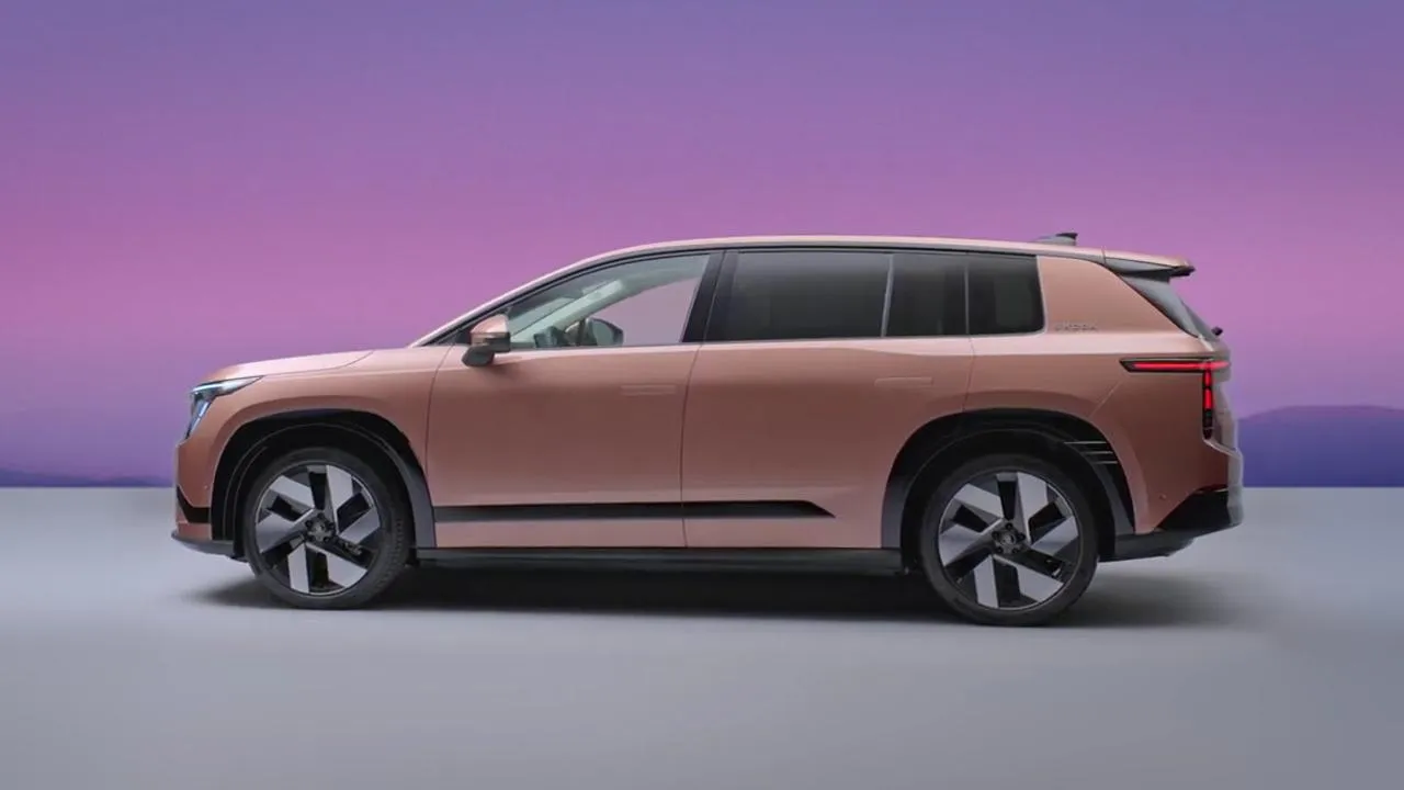 10 BİNDEN FAZLA SİPARİŞ ALDI Skoda Peaq, markanın bugüne kadarki en büyük ve en geniş SUV modeli konumunda. Yedi koltuklu…