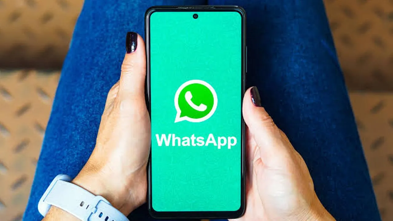 Verileriniz Kayboluyor mu? WhatsApp, uyumsuz cihaz sahiplerini uygulama içinden önceden uyarıyor. Yeni bir telefona geçmeden…