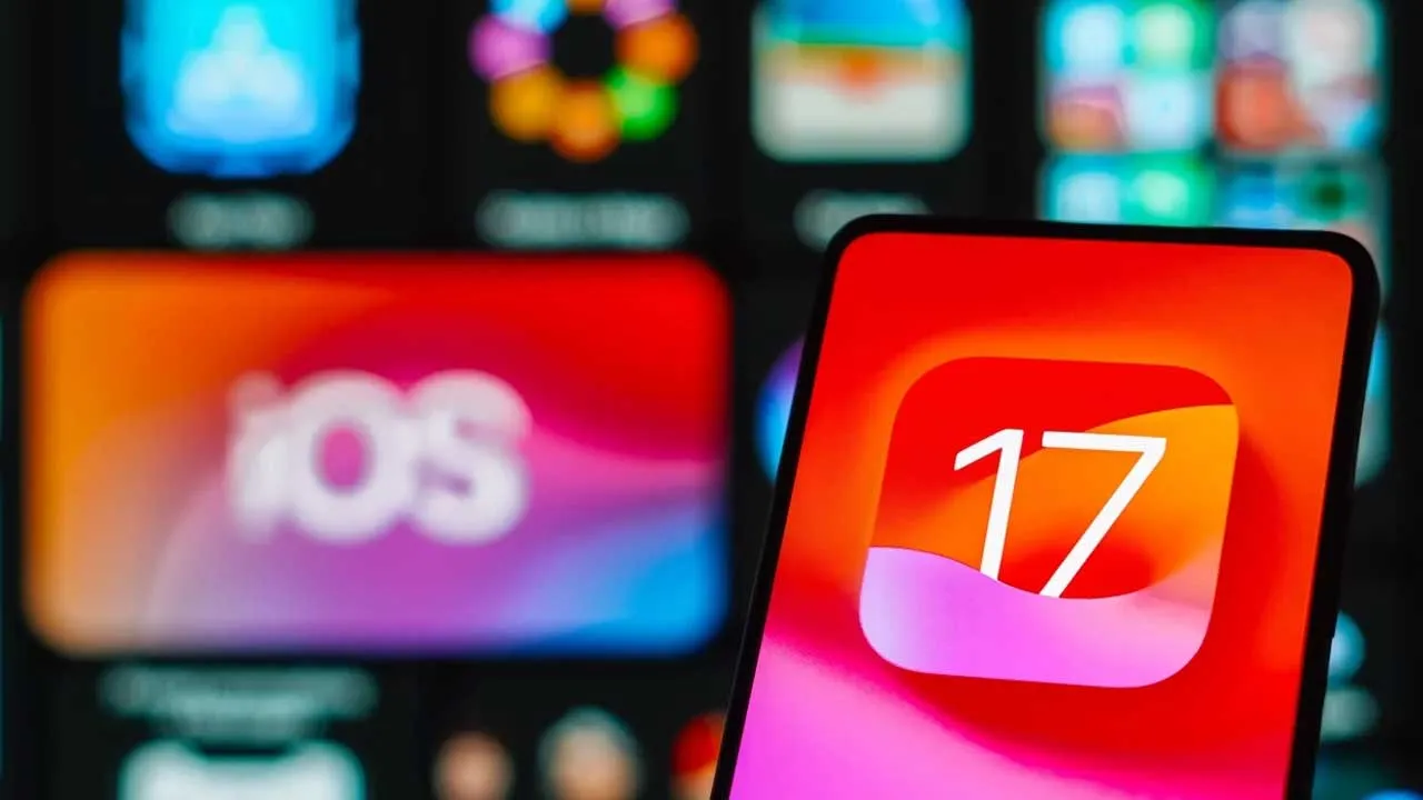 iOS 17.4 ile sürpriz yenilik, Podcast yazıya dökülecek