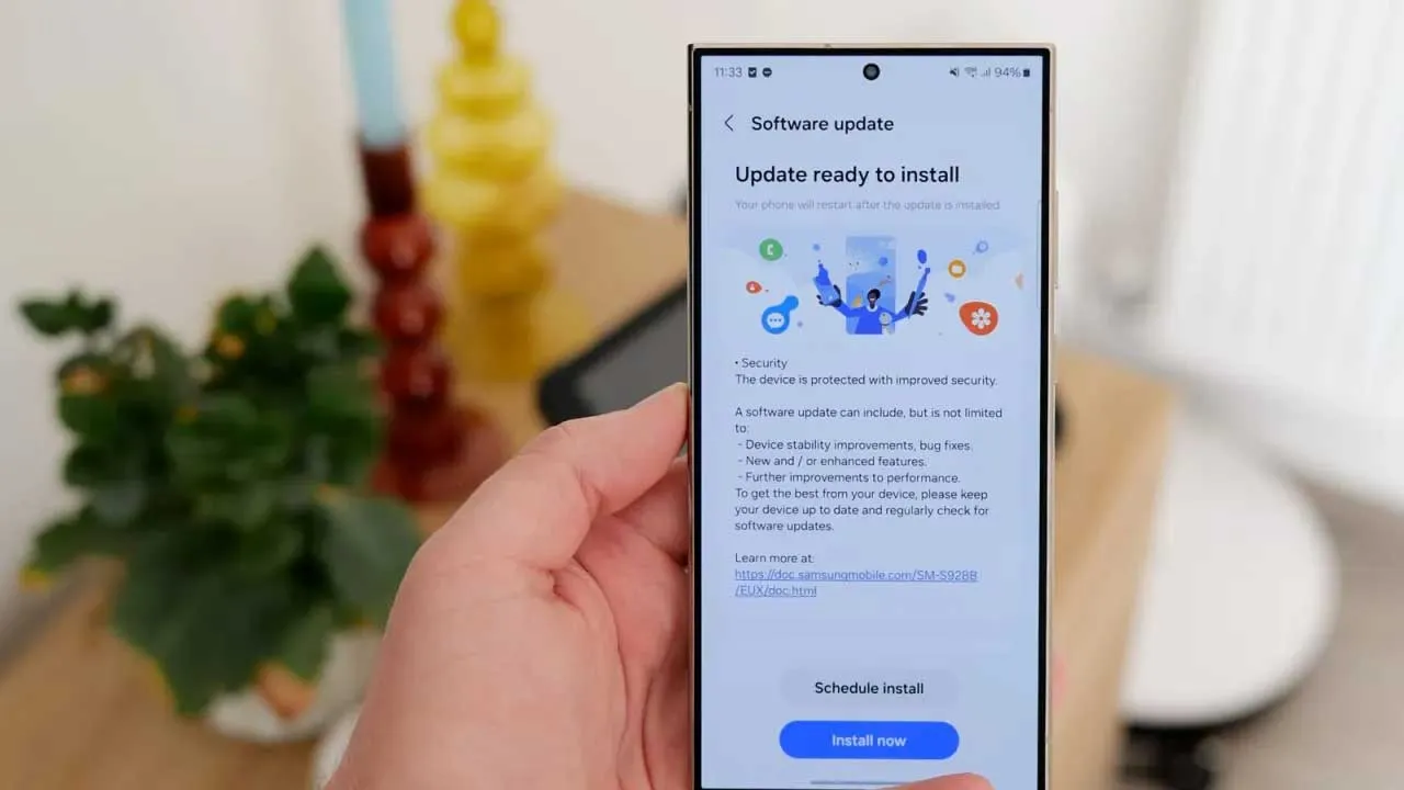 Samsung, Kasım 2024 güncellemesini yayınlamaya başladı