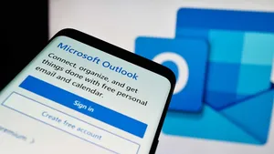 Outlook için son yılların en tehlikeli güvenlik açığı tespit edildi! Microsoft'tan milyonlarca kullanıcıya acil uyarı