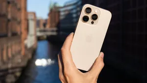 iPhone 16 Pro Max aktif soğutma ile A19 Pro’lu iPhone’ları solladı