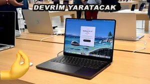 MacBook Pro’da 2026 devrimi: Apple tüm tabu ve kuralları yıkıyor, işte yeni nesil özellikler!