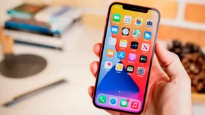 Hindistan'dan Apple'a tehdit: iPhone'un kalbi tehlikede mi?
