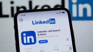 LinkedIn'de Aşk Arayışı: Tinder'dan Kaçanlar Buraya Geliyor