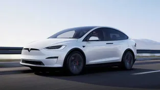 Tesla zirvede, iki Türk listede! İşte dünyanın en değerli otomobil üreticileri