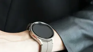 Bir kullanıcı Galaxy Watch saatinde GTA ve God of War oyunlarını çalıştırdı. Sırrını da açıkladı