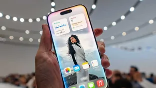 iOS 18.4 Beta 1, Apple Intelligence için yeni dil sürprizi ile geliştiricilere sunuldu