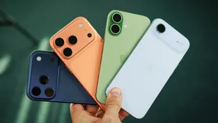 Apple, iPhone 18 için Samsung’un kapısını çaldı: 13 milyon sipariş