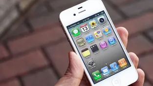 iPhone 17’yi Unutun, iPhone 4 Geri Döndü! TikTok’un Yeni Akımı ve Gizli Tehlikeler!