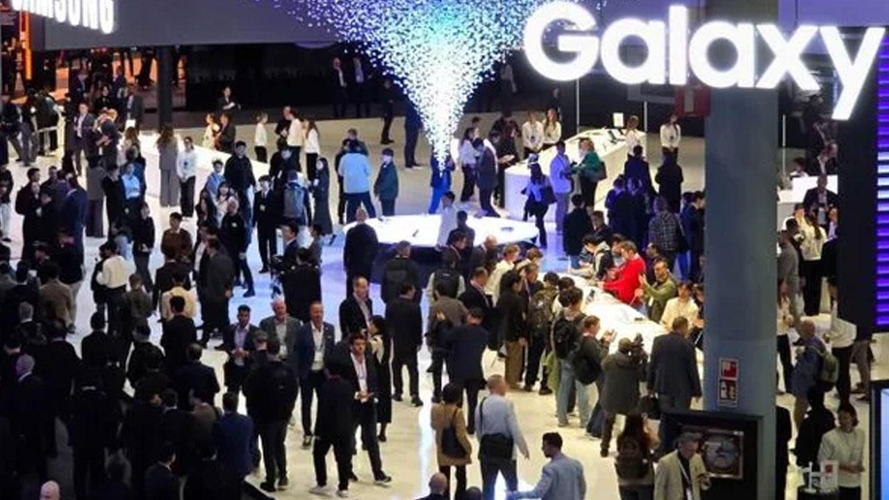 MWC 2026'da Samsung furyası! Yenilikçi teknolojilerine ziyaretçi akınıa