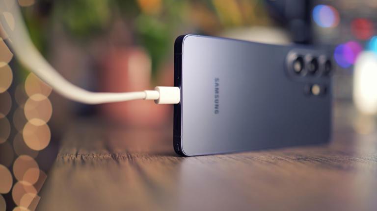 Galaxy S26 Ultra’nın vaad edilen bir özelliği çalışmıyor: Kullanıcılar Samsung’a tepkili
