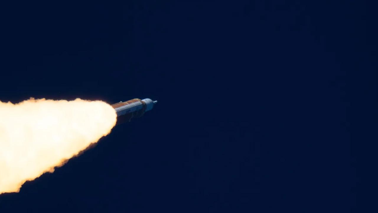 Artemis II Dünyayı Hilal Şeklinde Görüntüledi: 50 Yıl Sonra Bir İlk